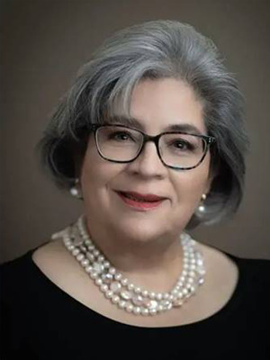 Raquel M. Dias-Sakai